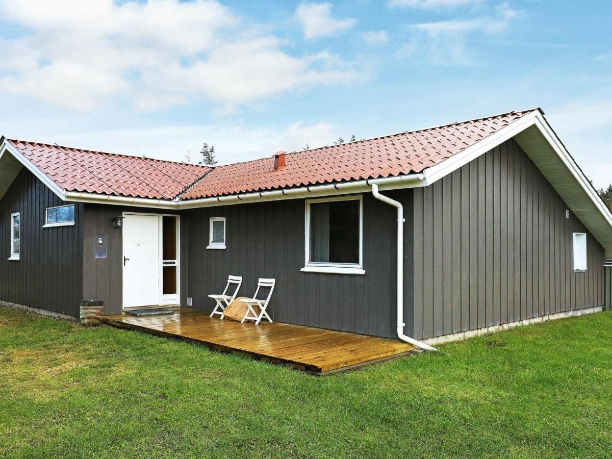 Holiday Home Lokken X Kültér fotó
